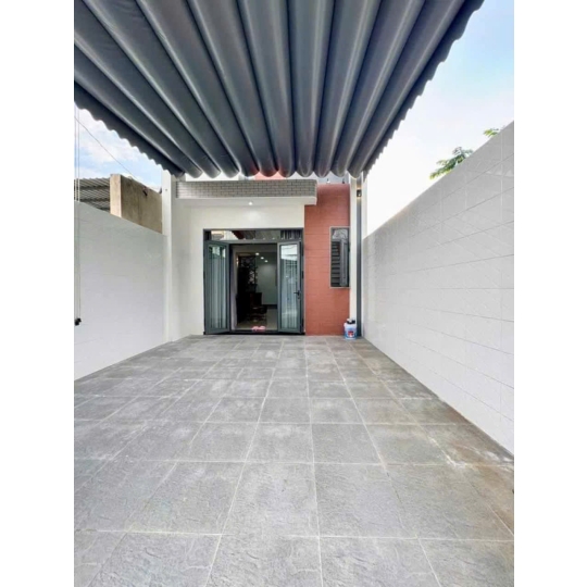 Mái bạt xếp nhà cấp 4